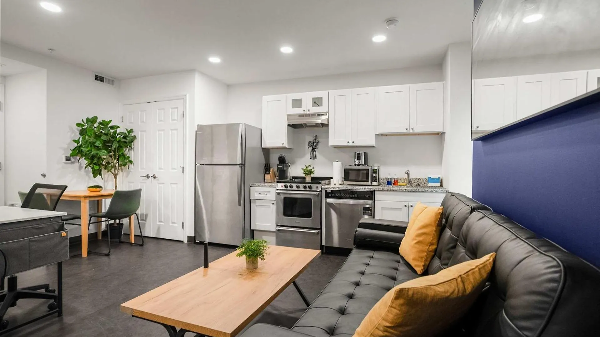 CozySuites Stunning 1BR in Downtown Pitts 1 Pittsburgh 0*,
